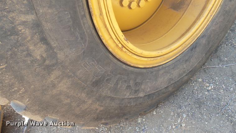 image for item DB3266 1994 Caterpillar 938F wheel loader