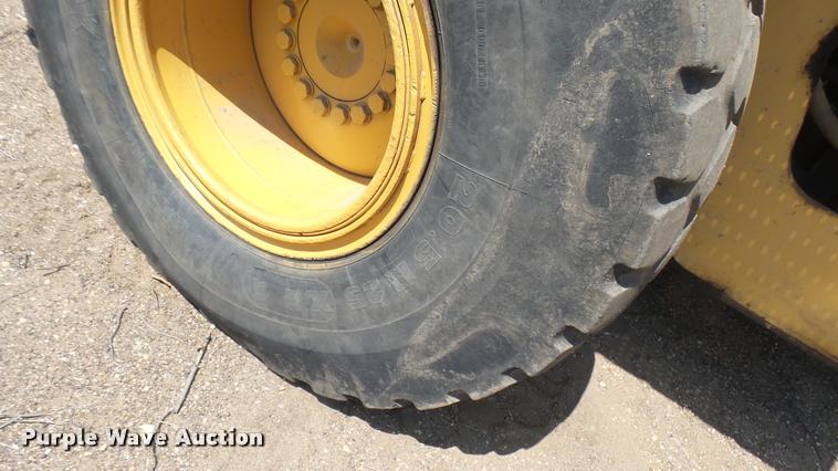 image for item DB3266 1994 Caterpillar 938F wheel loader