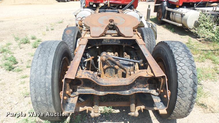 image for item DB3286 1994 Mack CH613 semi truck