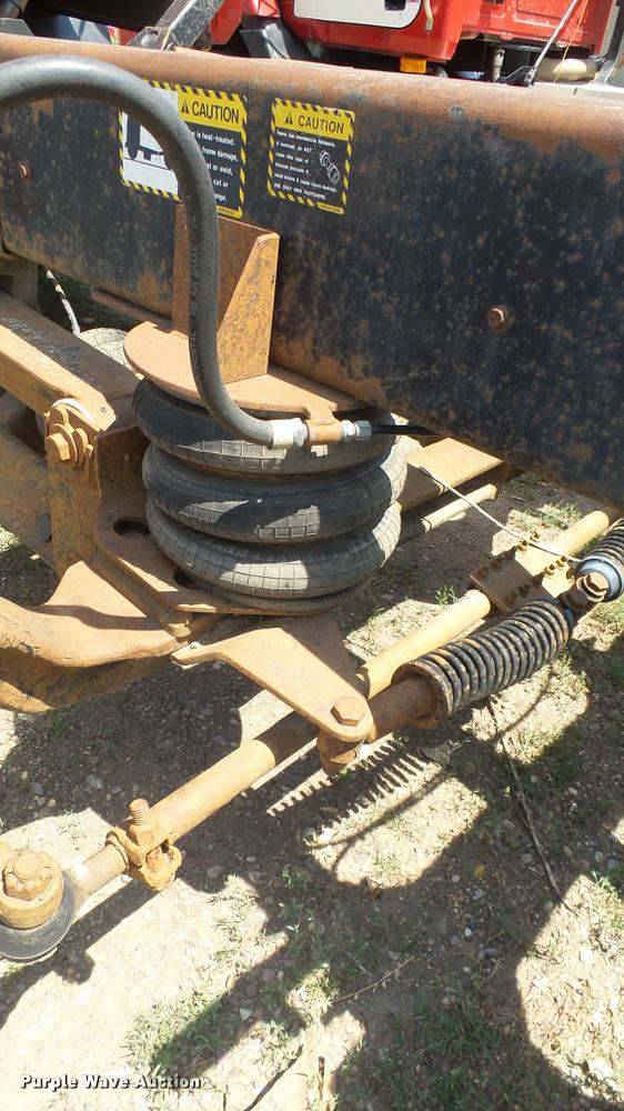 image for item DB3286 1994 Mack CH613 semi truck