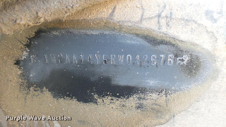 image for item DB3286 1994 Mack CH613 semi truck