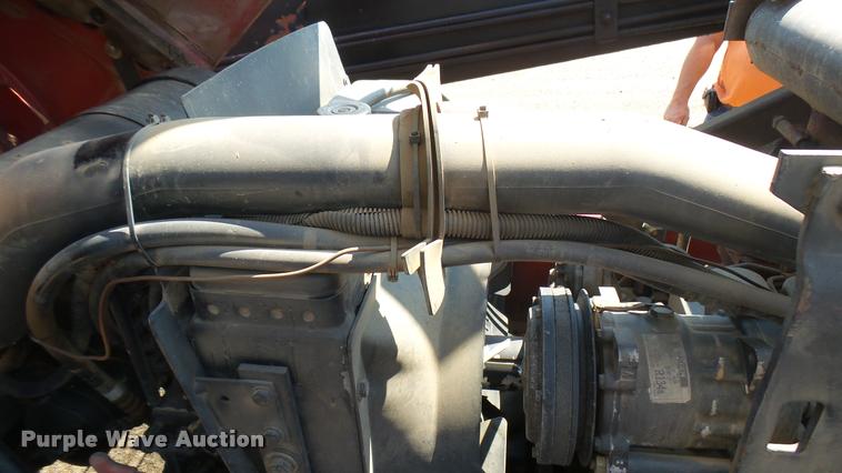 image for item DB3293 1996 International 5230A MFWD tractor