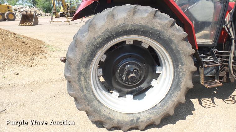image for item DB3293 1996 International 5230A MFWD tractor