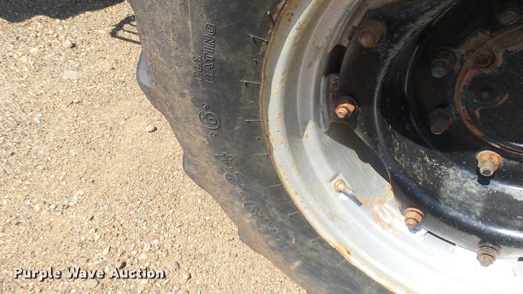 image for item DB3293 1996 International 5230A MFWD tractor