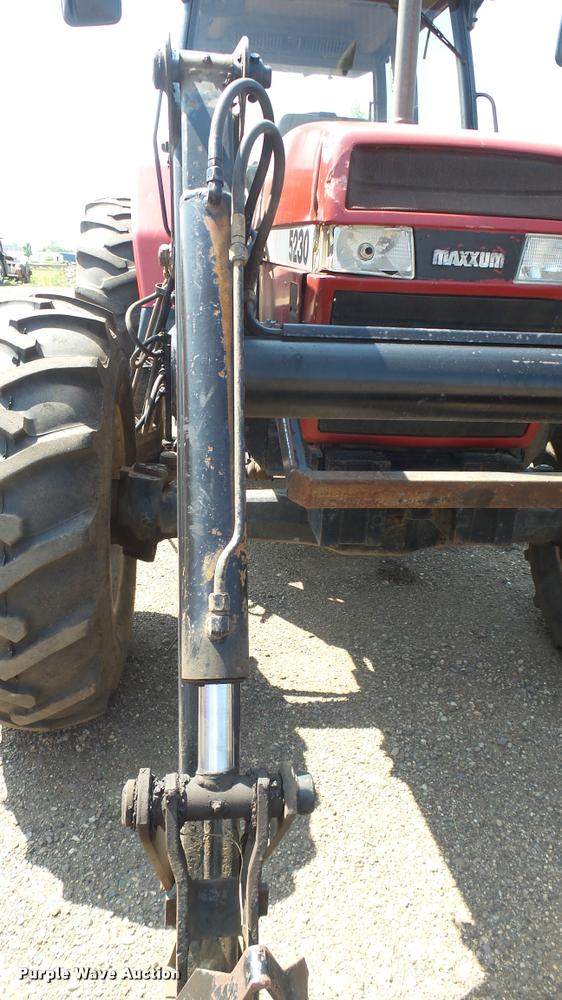 image for item DB3293 1996 International 5230A MFWD tractor