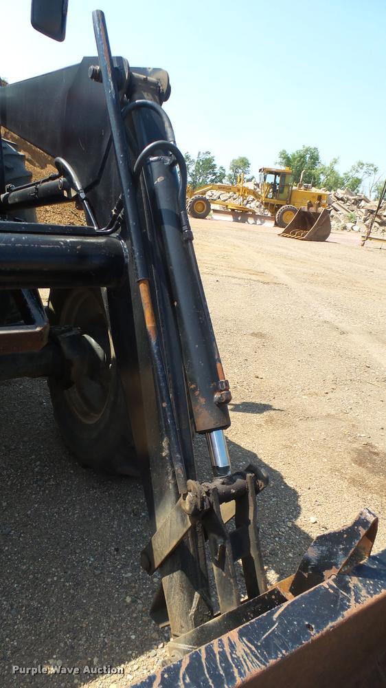 image for item DB3293 1996 International 5230A MFWD tractor