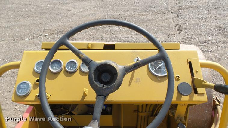 image for item DB3299 Dynapac CA15 single drum vibratory roller