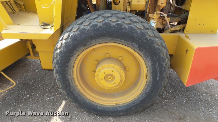 image for item DB3299 Dynapac CA15 single drum vibratory roller