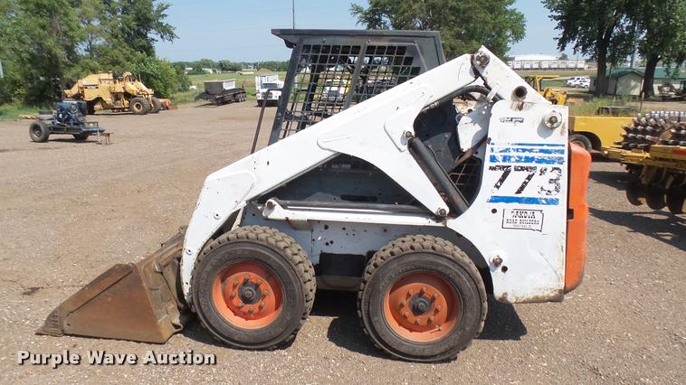 image for item DB3304 1999 Bobcat 773F skid steer