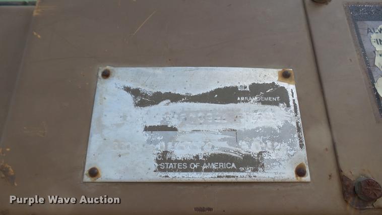 image for item DB3307 1990 Caterpillar 235C excavator