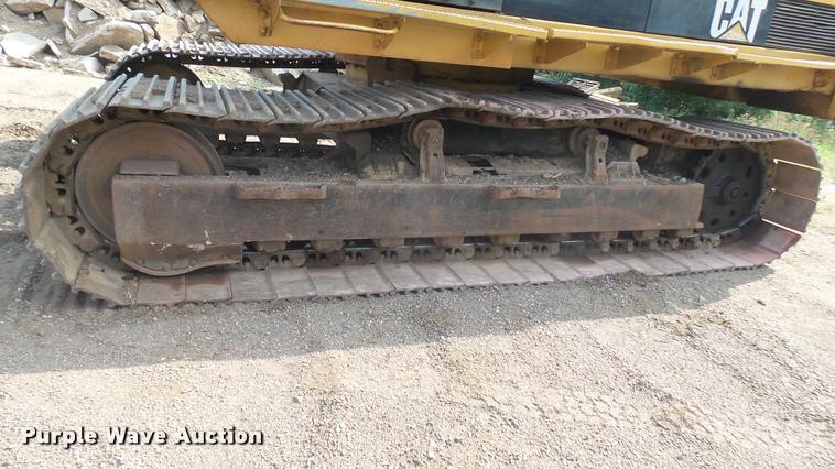 image for item DB3307 1990 Caterpillar 235C excavator