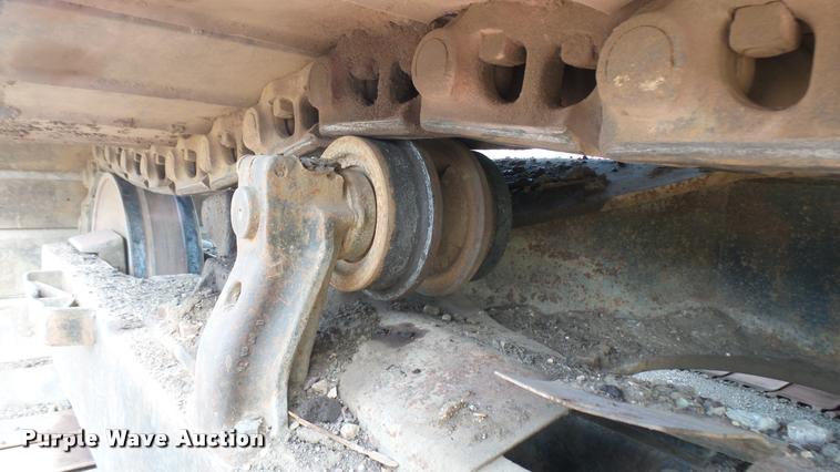 image for item DB3307 1990 Caterpillar 235C excavator