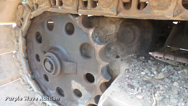 image for item DB3307 1990 Caterpillar 235C excavator