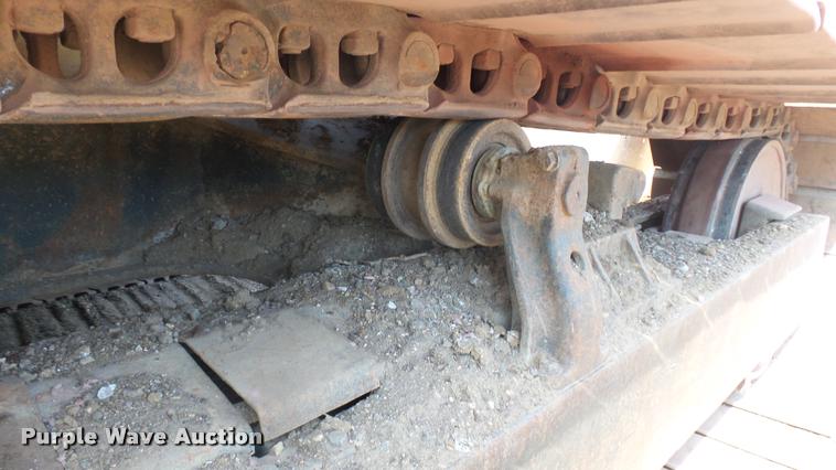 image for item DB3307 1990 Caterpillar 235C excavator