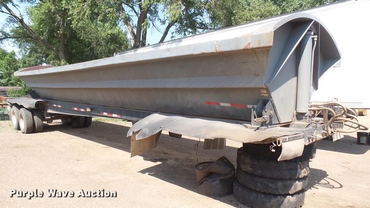 image for item DB3319 1997 Smithco SC2002 side dump trailer