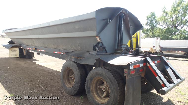 image for item DB3319 1997 Smithco SC2002 side dump trailer