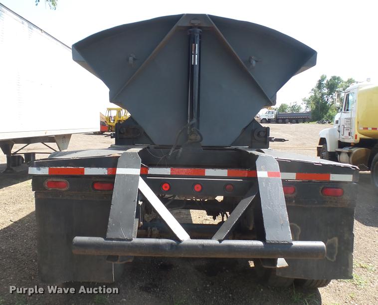 image for item DB3319 1997 Smithco SC2002 side dump trailer