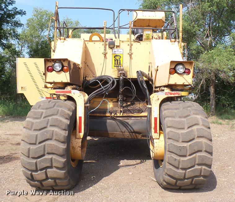 image for item DB3324 2001 CMI RS-800 reclaimer