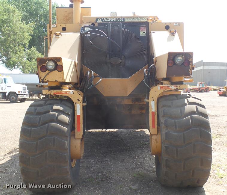 image for item DB3324 2001 CMI RS-800 reclaimer