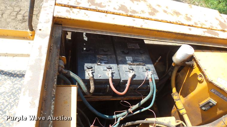 image for item DB3324 2001 CMI RS-800 reclaimer