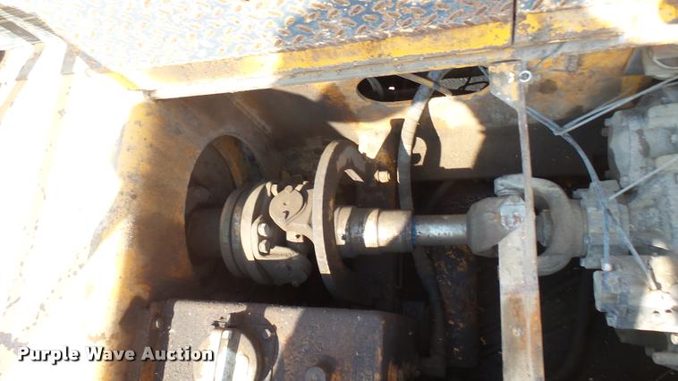 image for item DB3324 2001 CMI RS-800 reclaimer