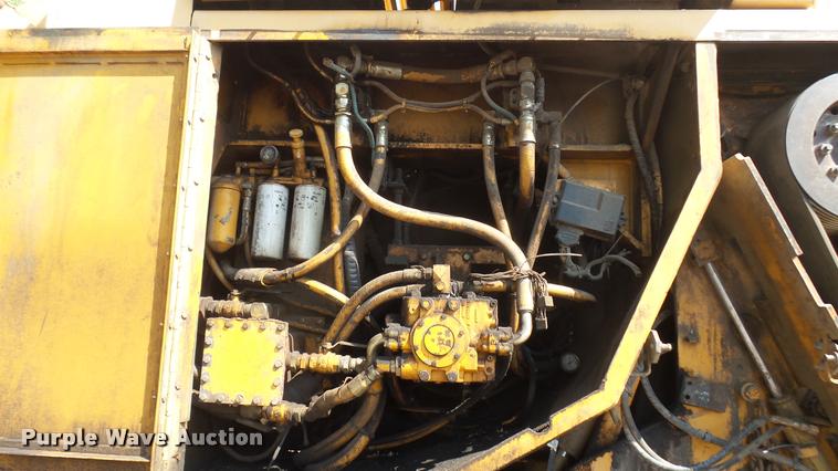 image for item DB3324 2001 CMI RS-800 reclaimer