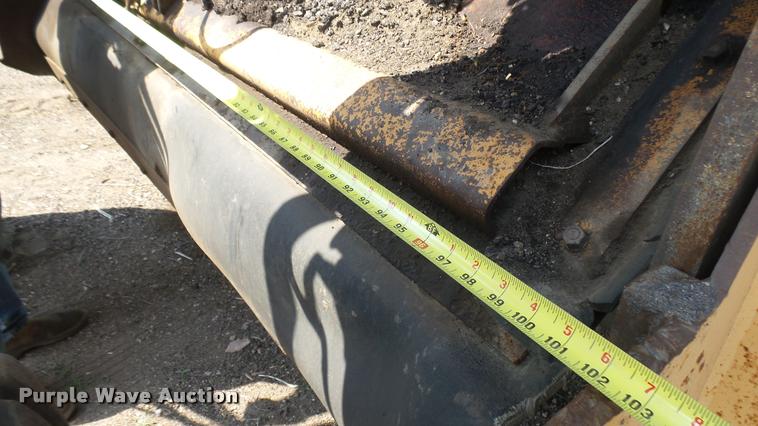 image for item DB3324 2001 CMI RS-800 reclaimer