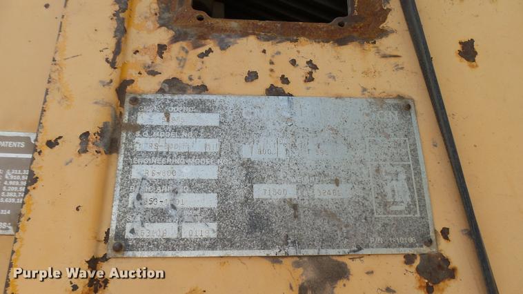 image for item DB3324 2001 CMI RS-800 reclaimer