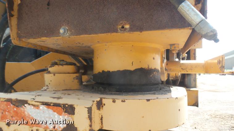 image for item DB3324 2001 CMI RS-800 reclaimer