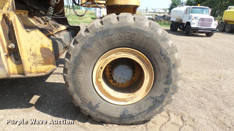 image for item DB3324 2001 CMI RS-800 reclaimer