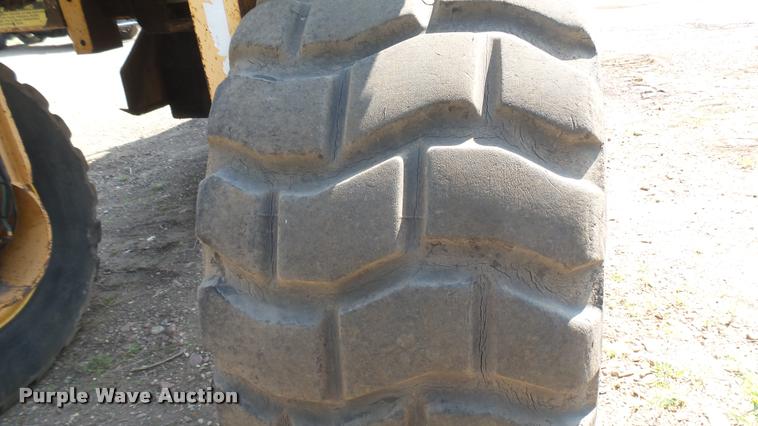 image for item DB3324 2001 CMI RS-800 reclaimer