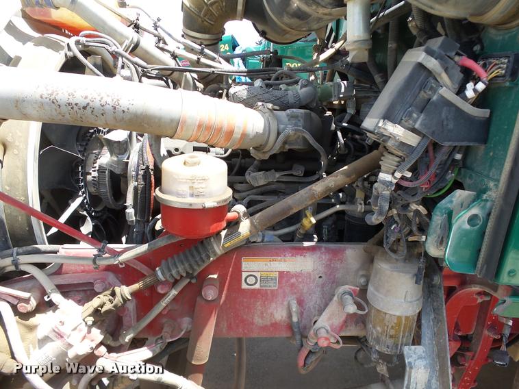 image for item DB4077 2015 Peterbilt 365 ready mix truck