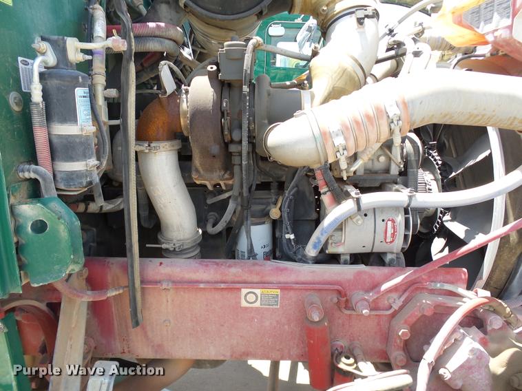 image for item DB4077 2015 Peterbilt 365 ready mix truck