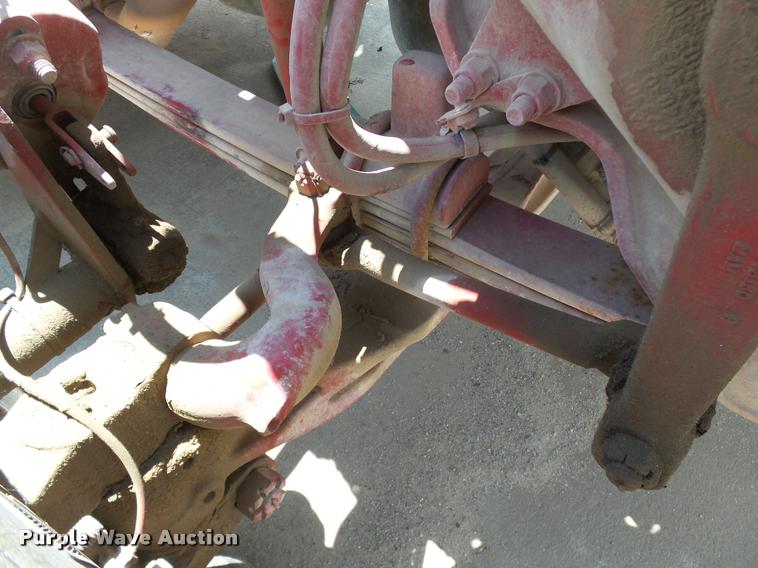 image for item DB4077 2015 Peterbilt 365 ready mix truck