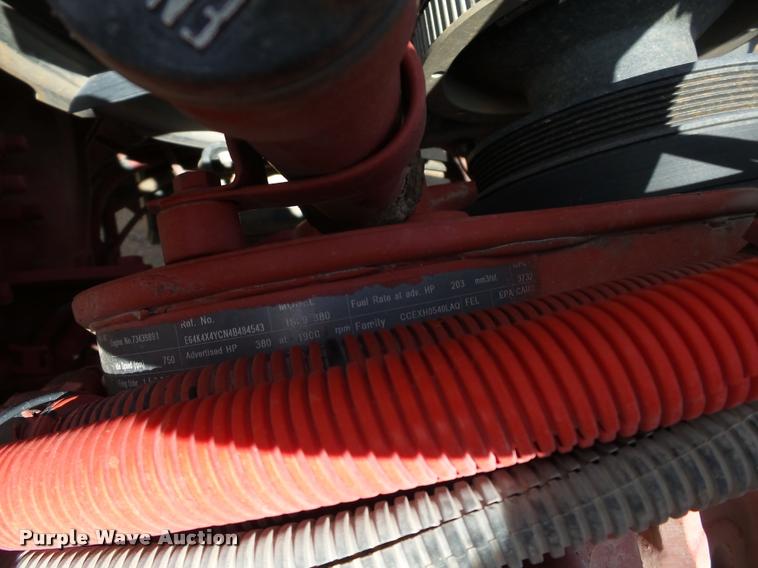 image for item DB4078 2013 Peterbilt 365 ready mix truck