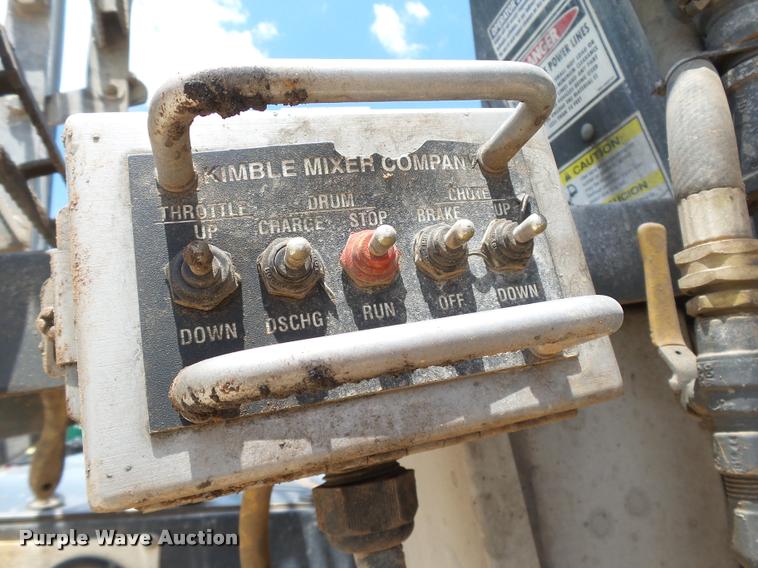 image for item DB4078 2013 Peterbilt 365 ready mix truck