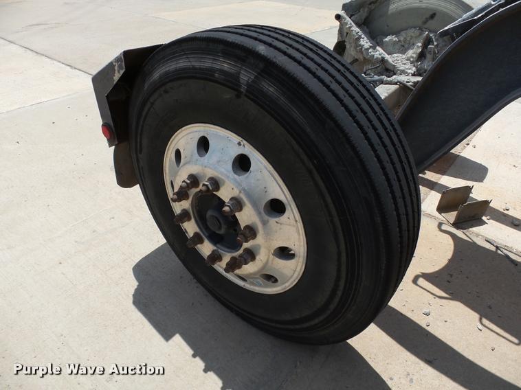 image for item DB4078 2013 Peterbilt 365 ready mix truck