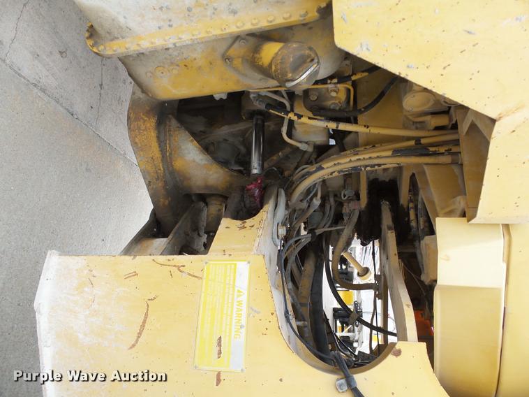 image for item DB4726 1988 Caterpillar 950E wheel loader