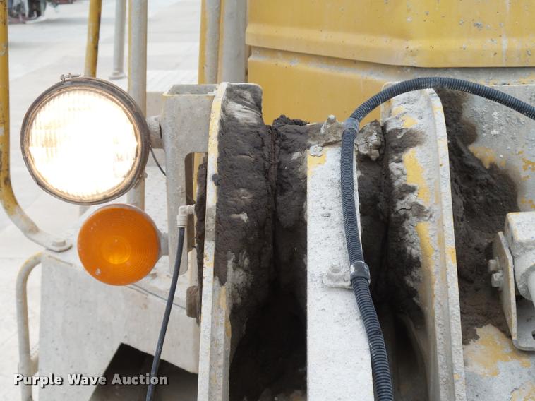 image for item DB4730 1987 Caterpillar 950B wheel loader