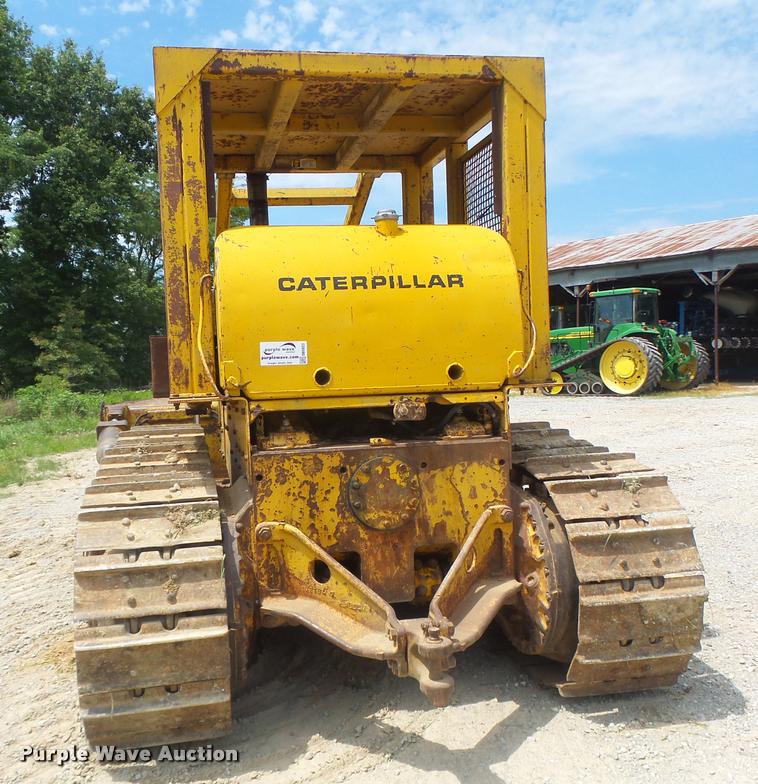 image for item DB5823 1963 Caterpillar D7E dozer