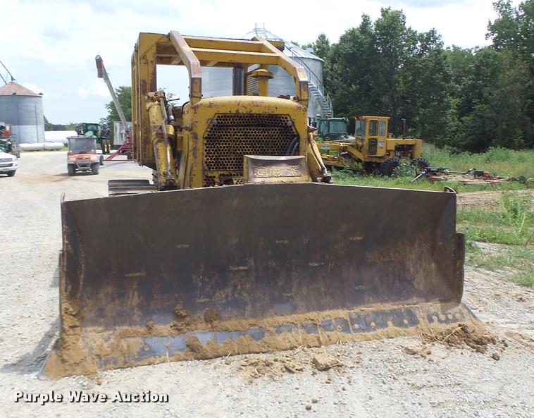 image for item DB5823 1963 Caterpillar D7E dozer