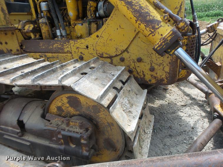 image for item DB5823 1963 Caterpillar D7E dozer