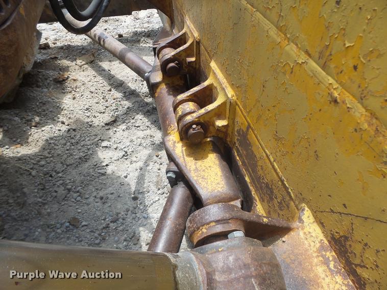 image for item DB5823 1963 Caterpillar D7E dozer