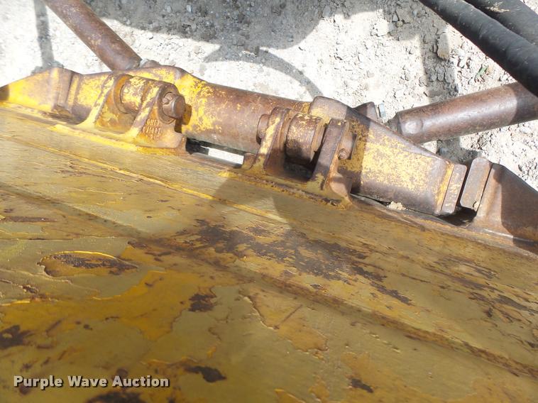 image for item DB5823 1963 Caterpillar D7E dozer