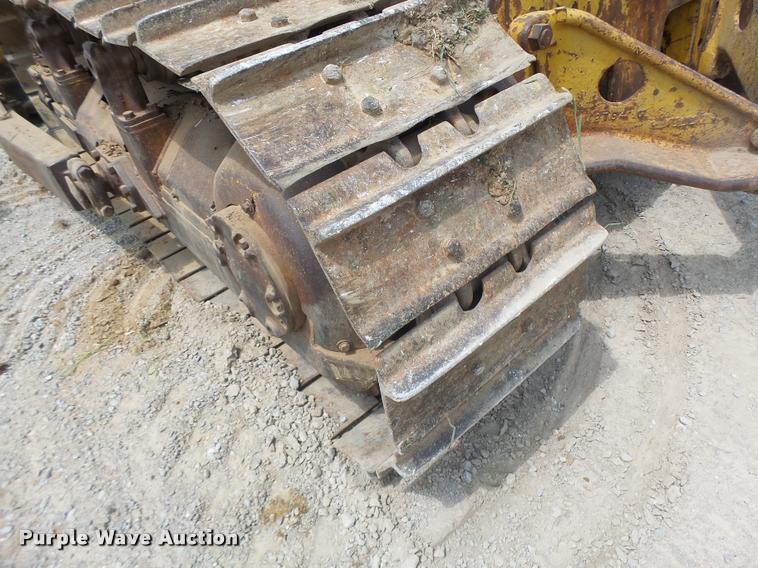 image for item DB5823 1963 Caterpillar D7E dozer