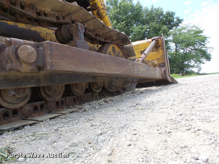 image for item DB5823 1963 Caterpillar D7E dozer
