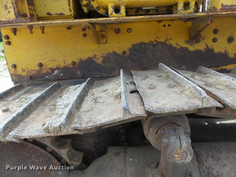 image for item DB5823 1963 Caterpillar D7E dozer