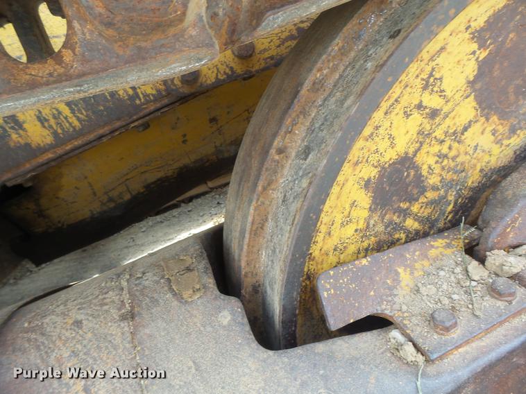 image for item DB5823 1963 Caterpillar D7E dozer