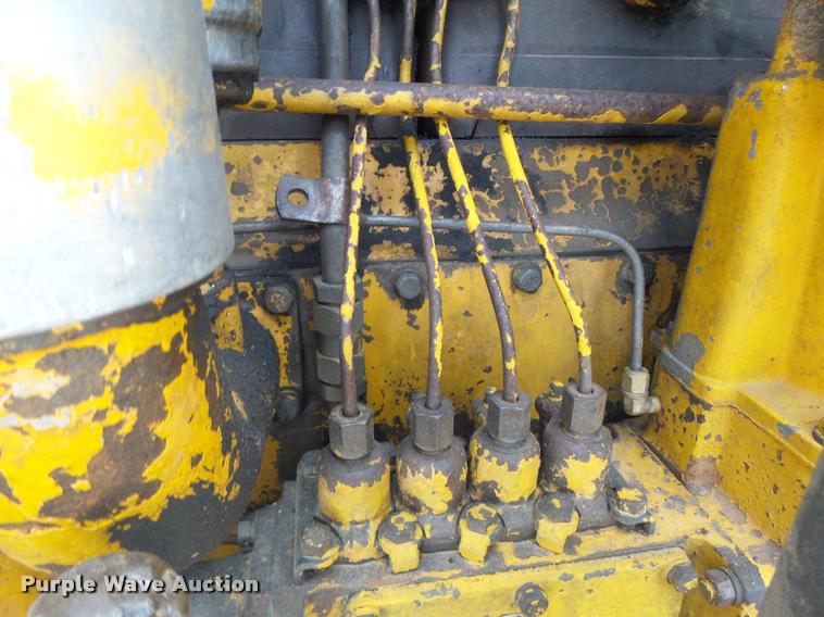 image for item DB5823 1963 Caterpillar D7E dozer