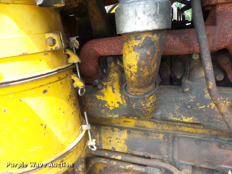 image for item DB5823 1963 Caterpillar D7E dozer